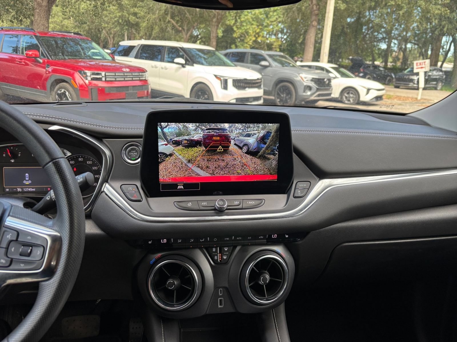 Used 2026 Chevrolet Blazer LT FWD image 16