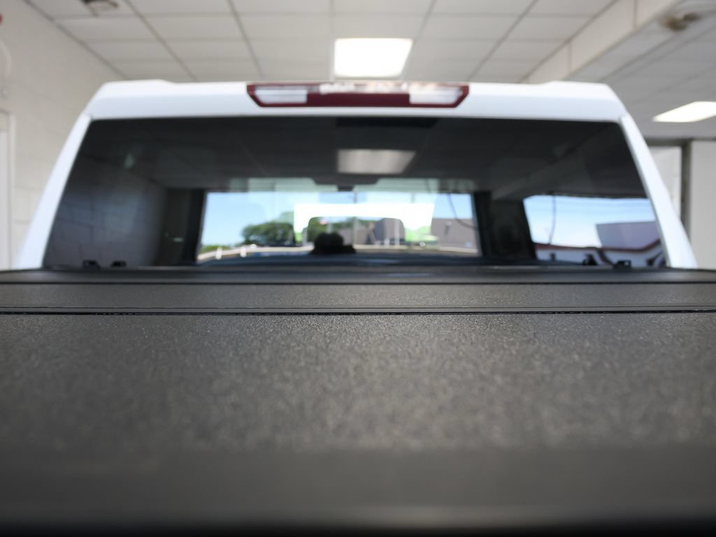Used 2021 GMC Sierra 1500 SLE w/ X31 Off-Road Package AWD/4WD image 8
