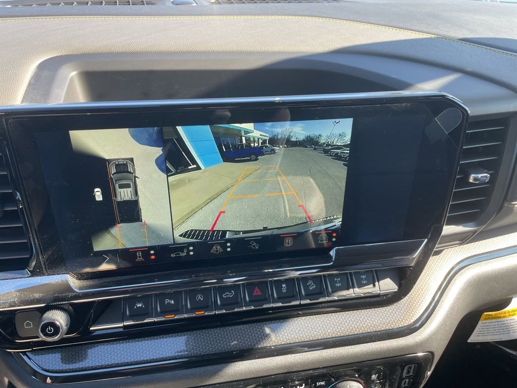 Used 2025 Chevrolet Silverado 1500 ZR2 w/ Technology Package image 10