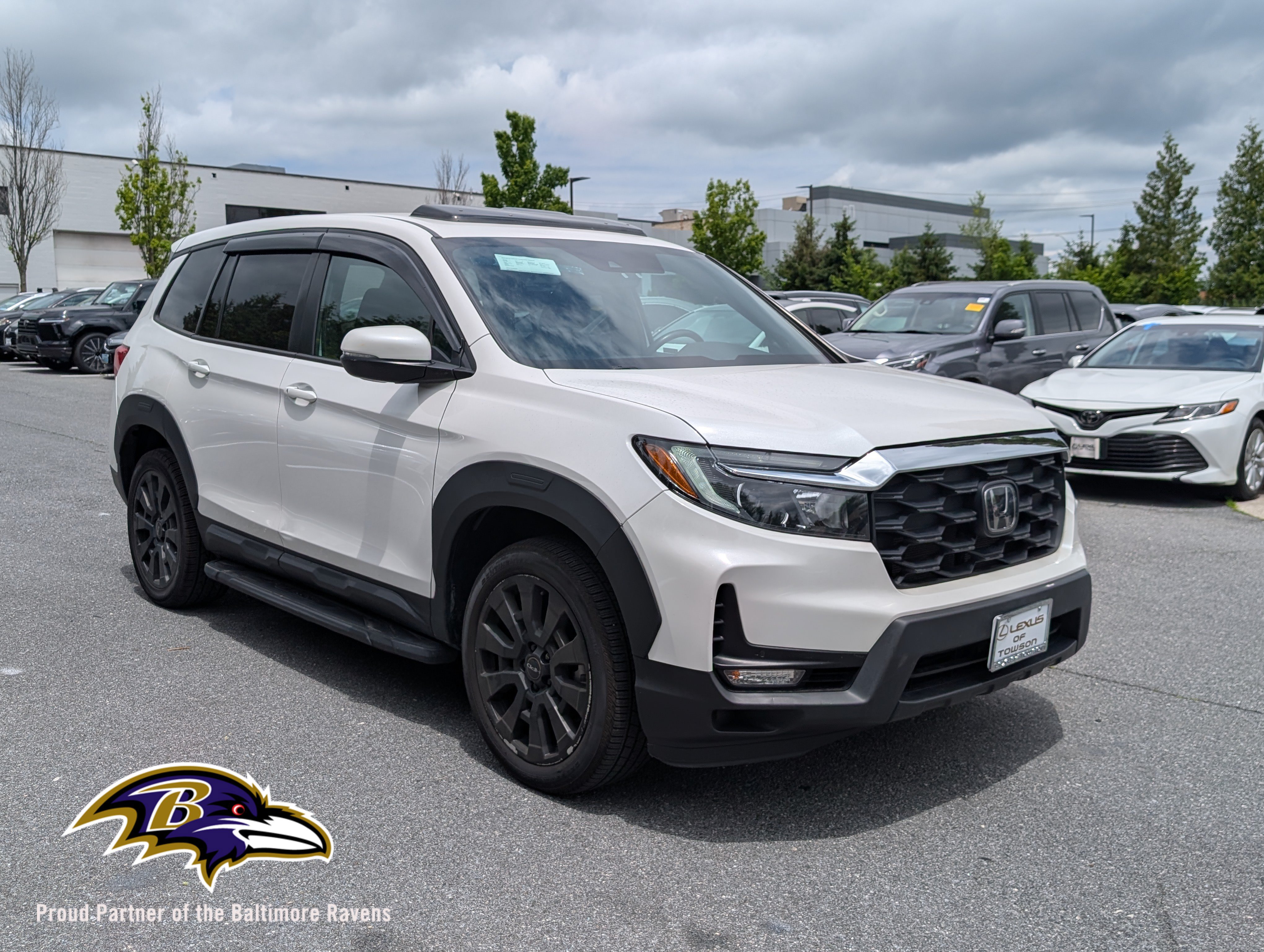Used 2023 Honda Passport EX-L image 1