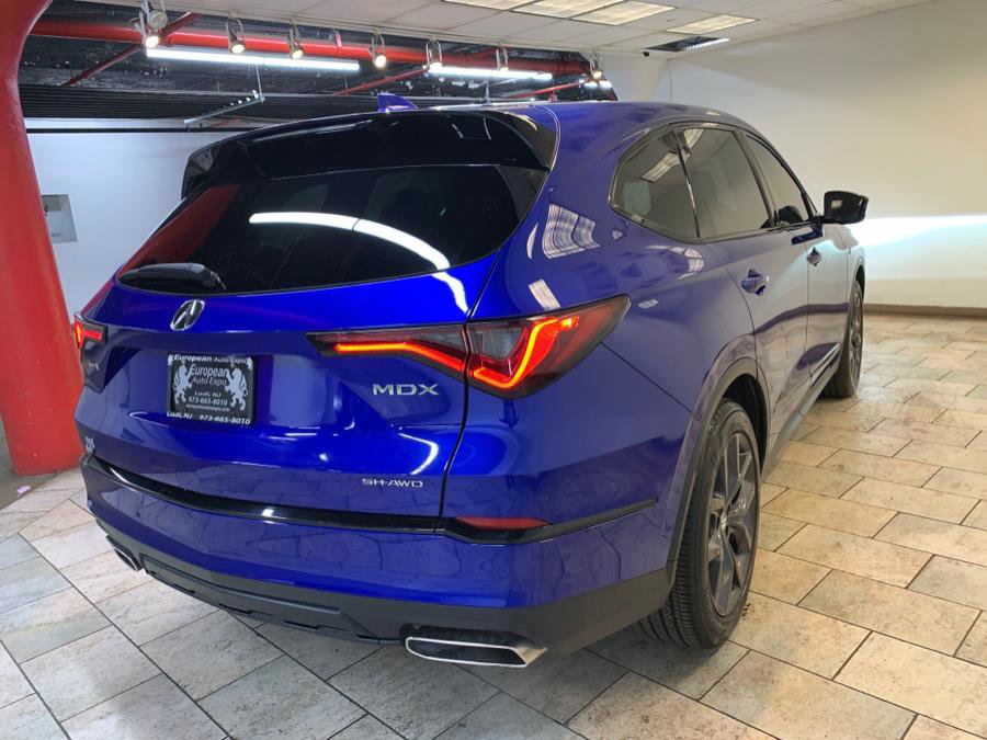 Used 2022 Acura MDX A-Spec image 10