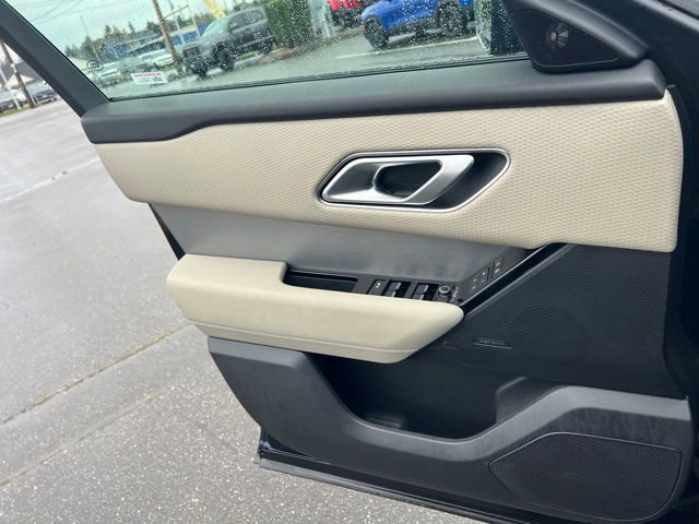 Used 2022 Land Rover Range Rover Velar R-Dynamic S AWD/4WD image 15