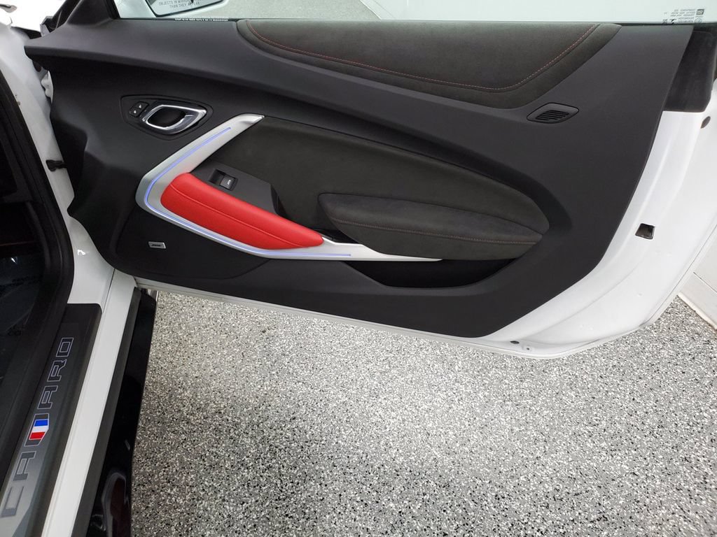 Used 2021 Chevrolet Camaro ZL1 w/ LPO, ZL1 Protection Package RWD image 20