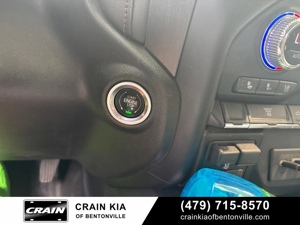Used 2022 GMC Sierra 2500 AT4 AWD/4WD image 19