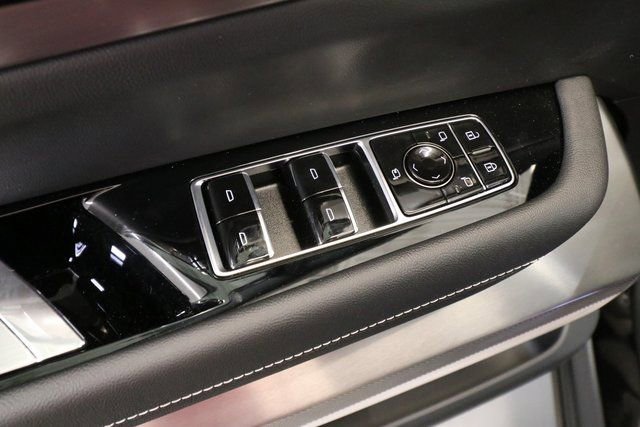 New 2026 Cadillac Vistiq Sport image 8