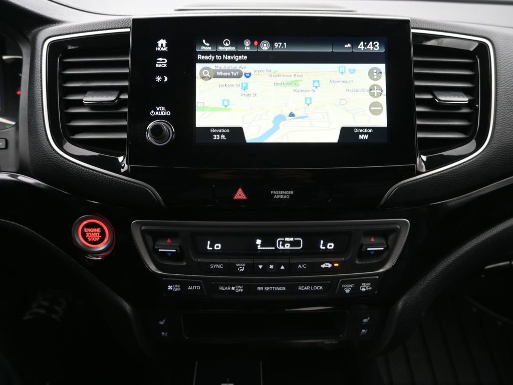 Used 2024 Honda Passport Black Edition image 14