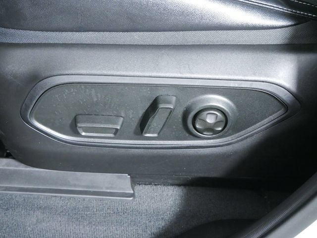 Used 2024 Jeep Grand Cherokee Altitude AWD/4WD image 21