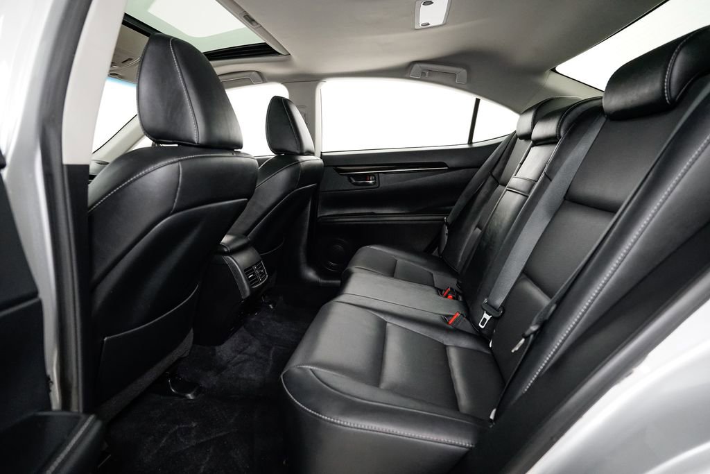 Used 2015 Lexus ES 350 image 20