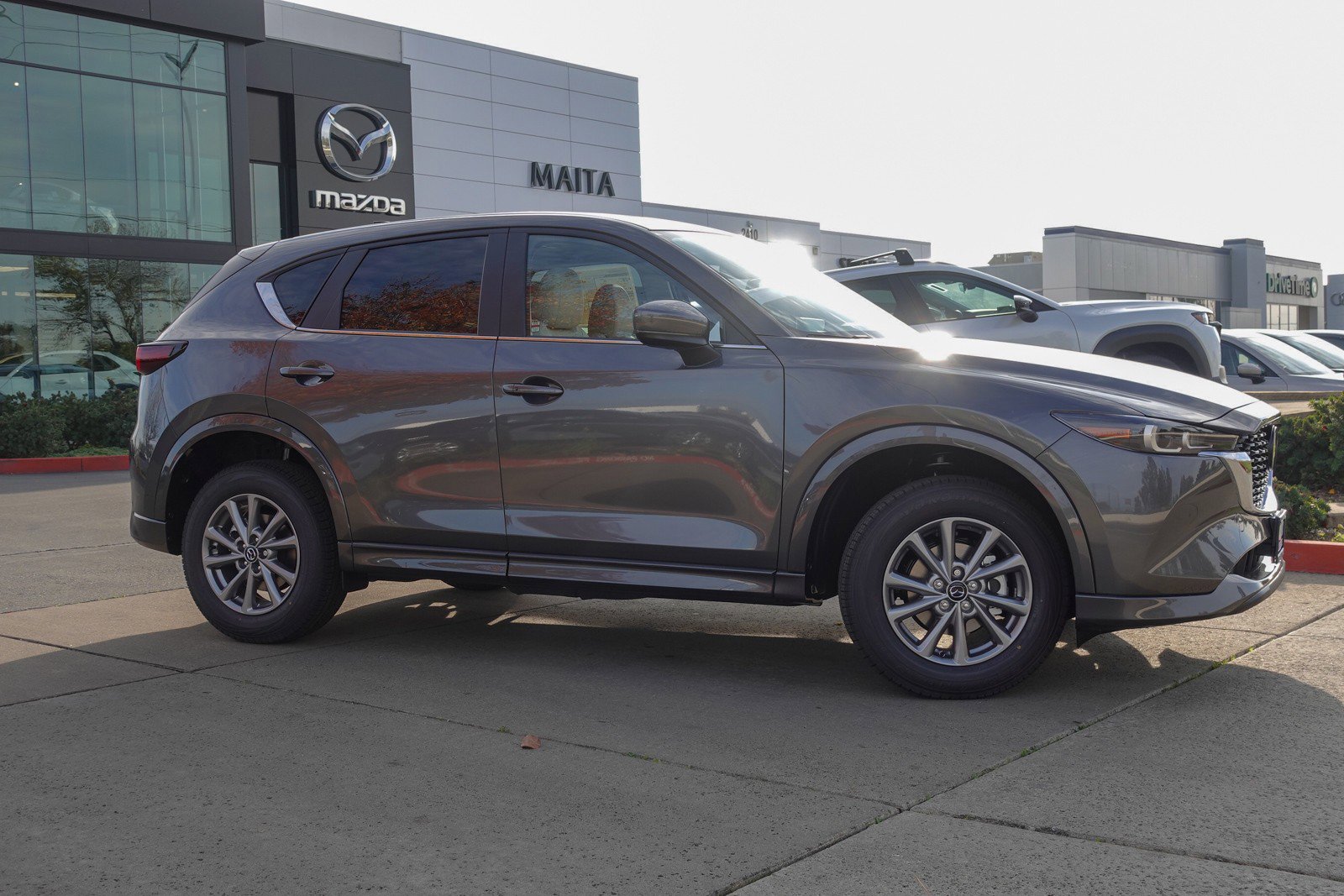 New 2025 MAZDA CX-5 AWD 2.5 S w/ Preferred Package image 4