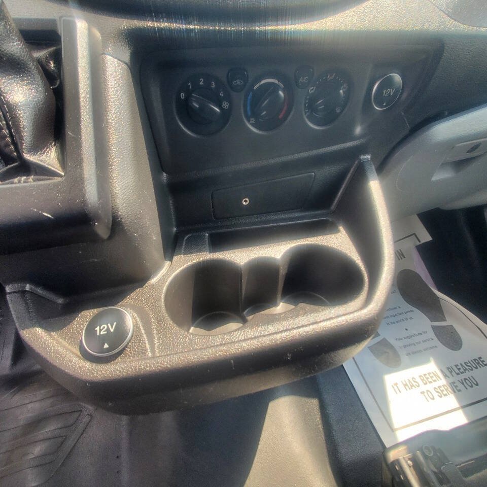 Used 2019 Ford Transit 250 148 Medium Roof RWD image 22