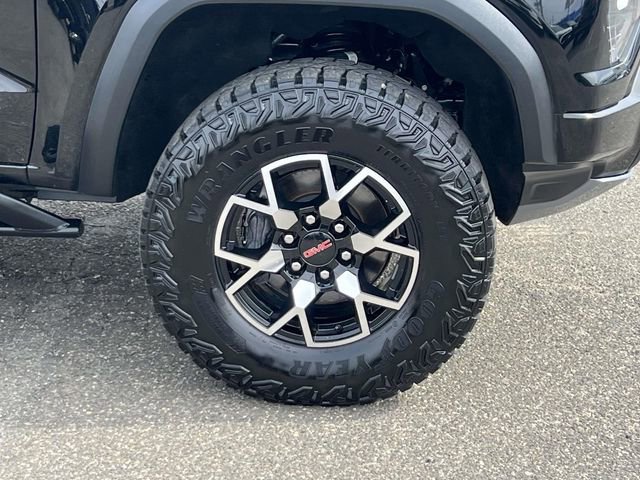 Certified 2024 GMC Canyon AT4X image 7