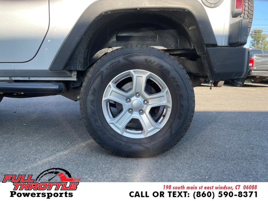 Used 2009 Jeep Wrangler Unlimited X image 18