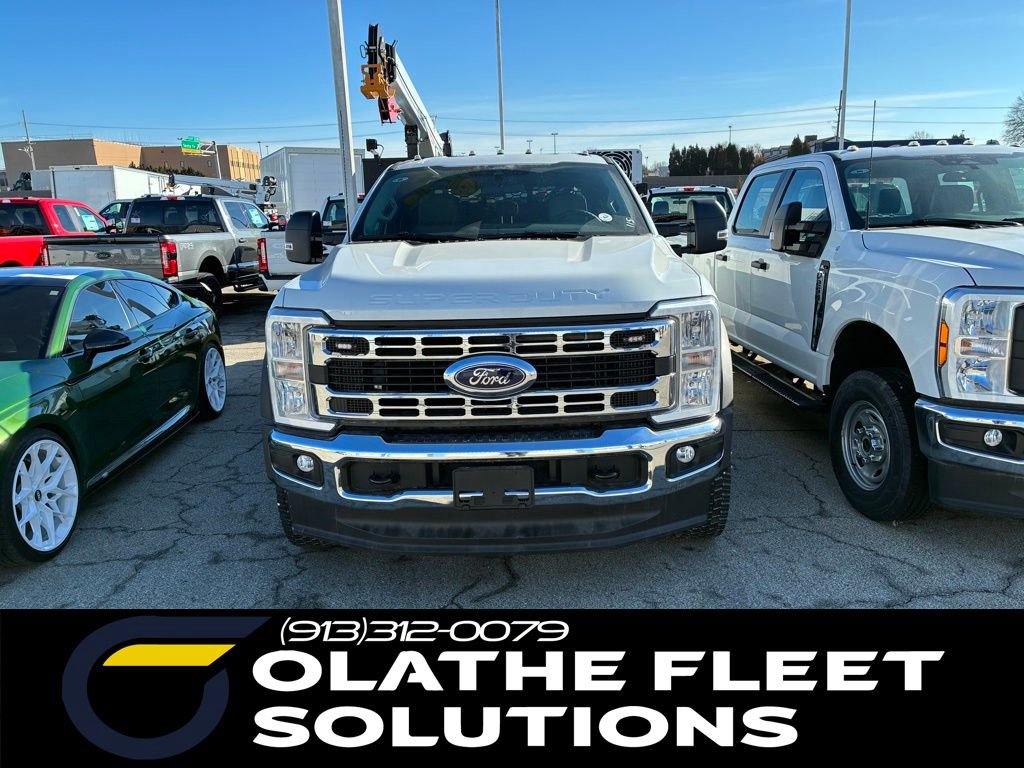 New 2026 Ford F550 4x4 Supercab Super Duty image 6