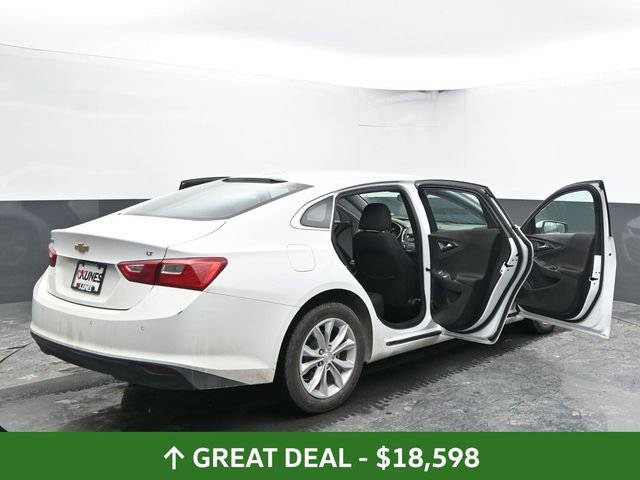 Used 2025 Chevrolet Malibu LT image 58