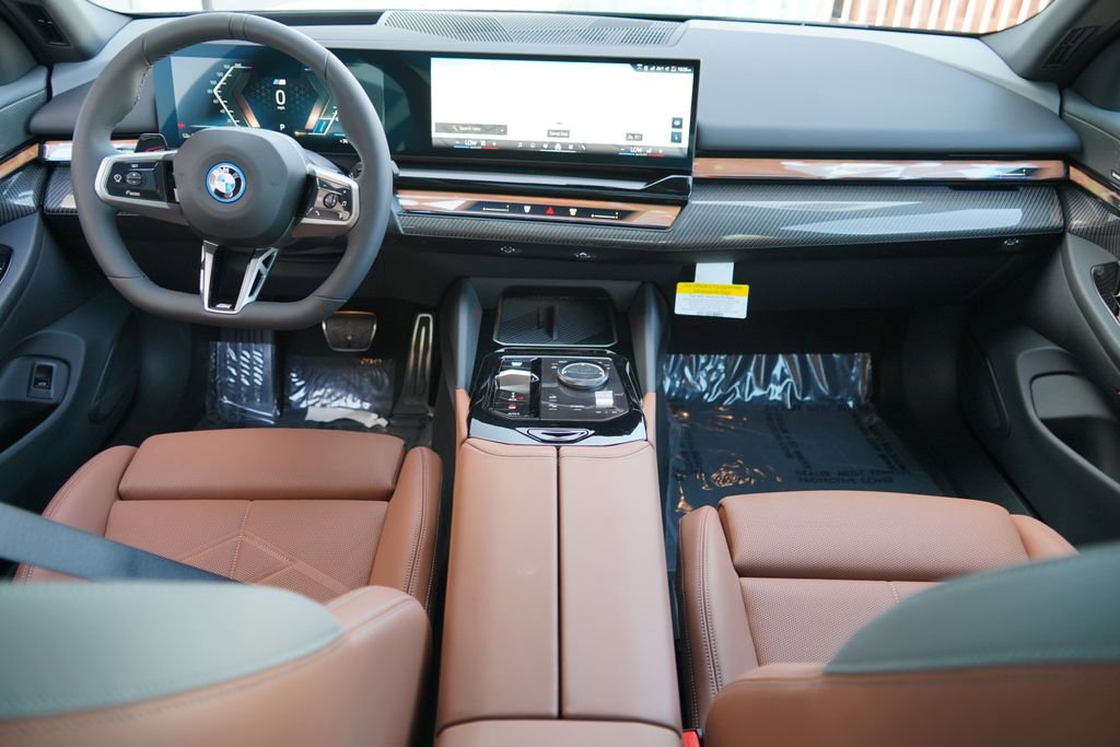 New 2026 BMW i5 eDrive40 w/ M Sport Package RWD image 13