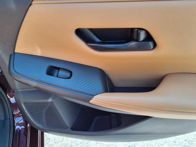 Certified 2025 Nissan Sentra SV w/ SV Premium Package FWD image 24