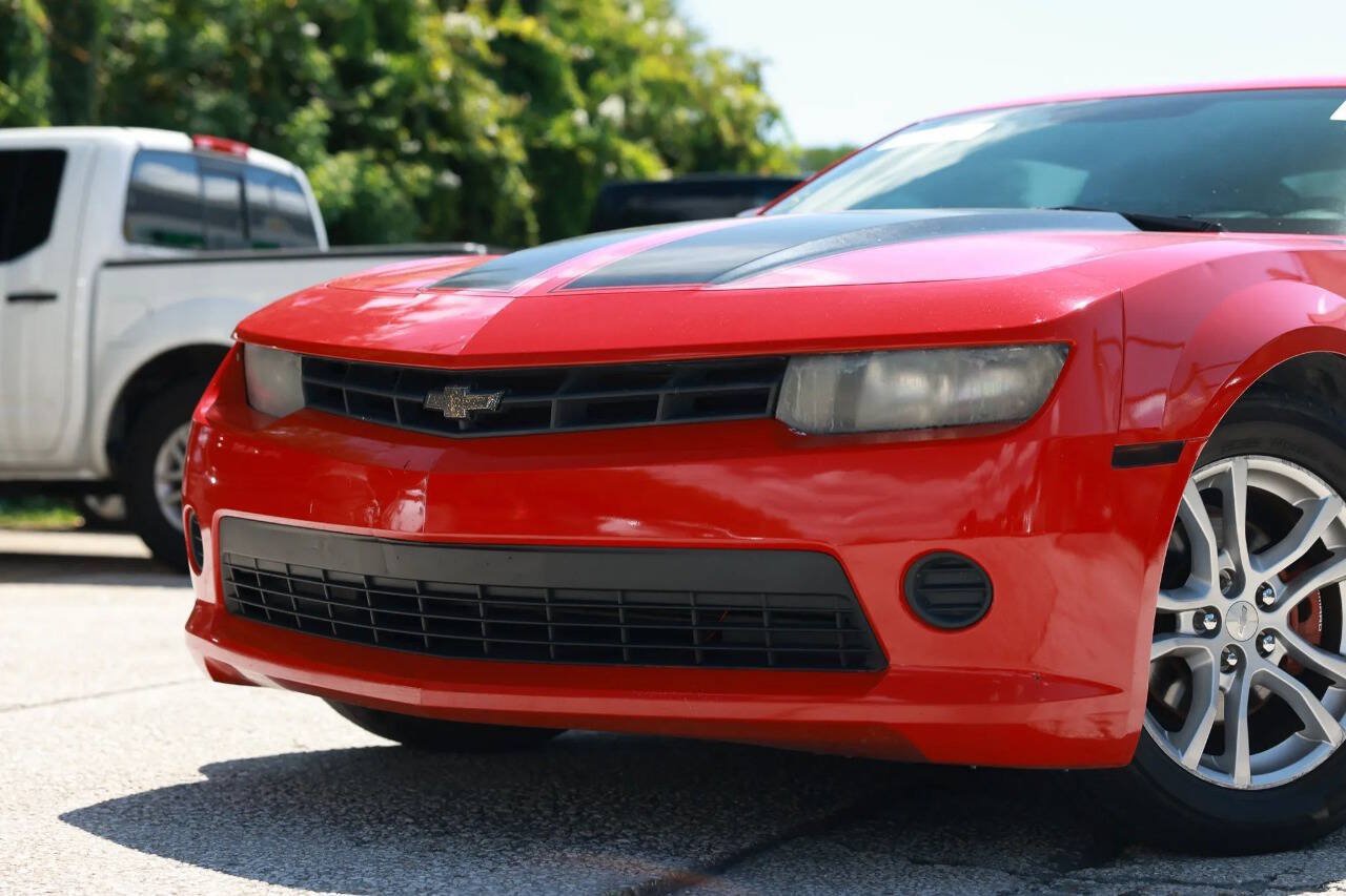 Used 2014 Chevrolet Camaro LS RWD image 2