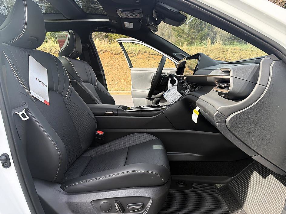 New 2026 Toyota Crown Platinum image 20