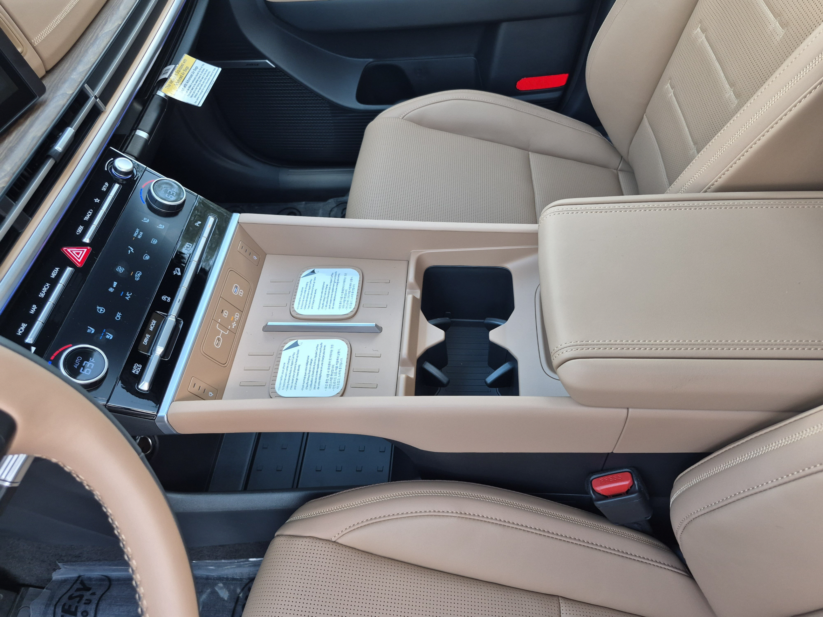 New 2027 Hyundai Santa Fe Calligraphy FWD image 27