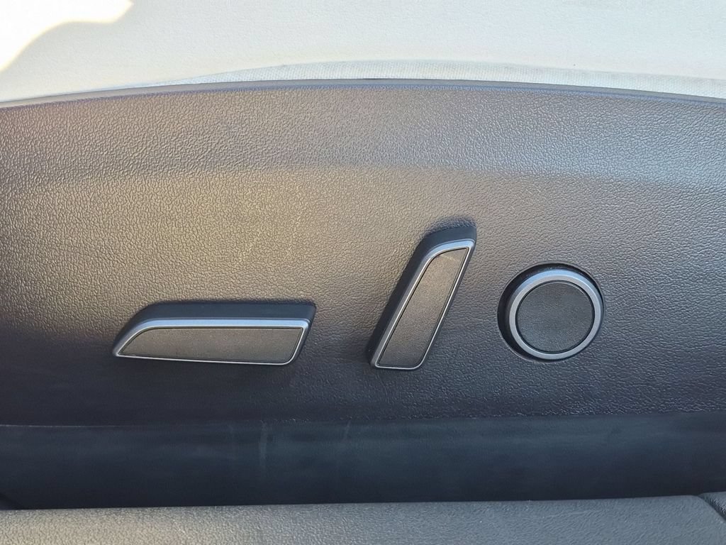 Used 2021 Tesla Model 3 Standard Range Plus RWD image 14