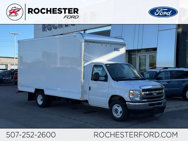 New 2027 Ford E-350 and Econoline 350 Super Duty RWD image 1