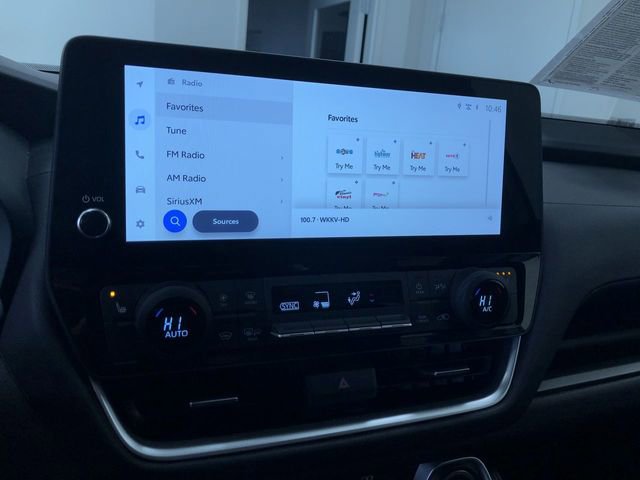 Certified 2025 Toyota Grand Highlander AWD image 28