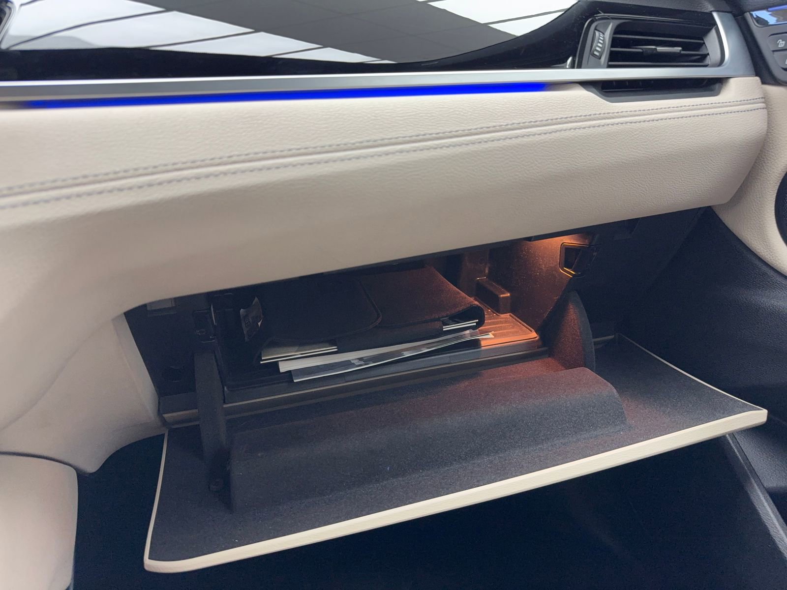 Used 2018 BMW X2 sDrive28i image 32