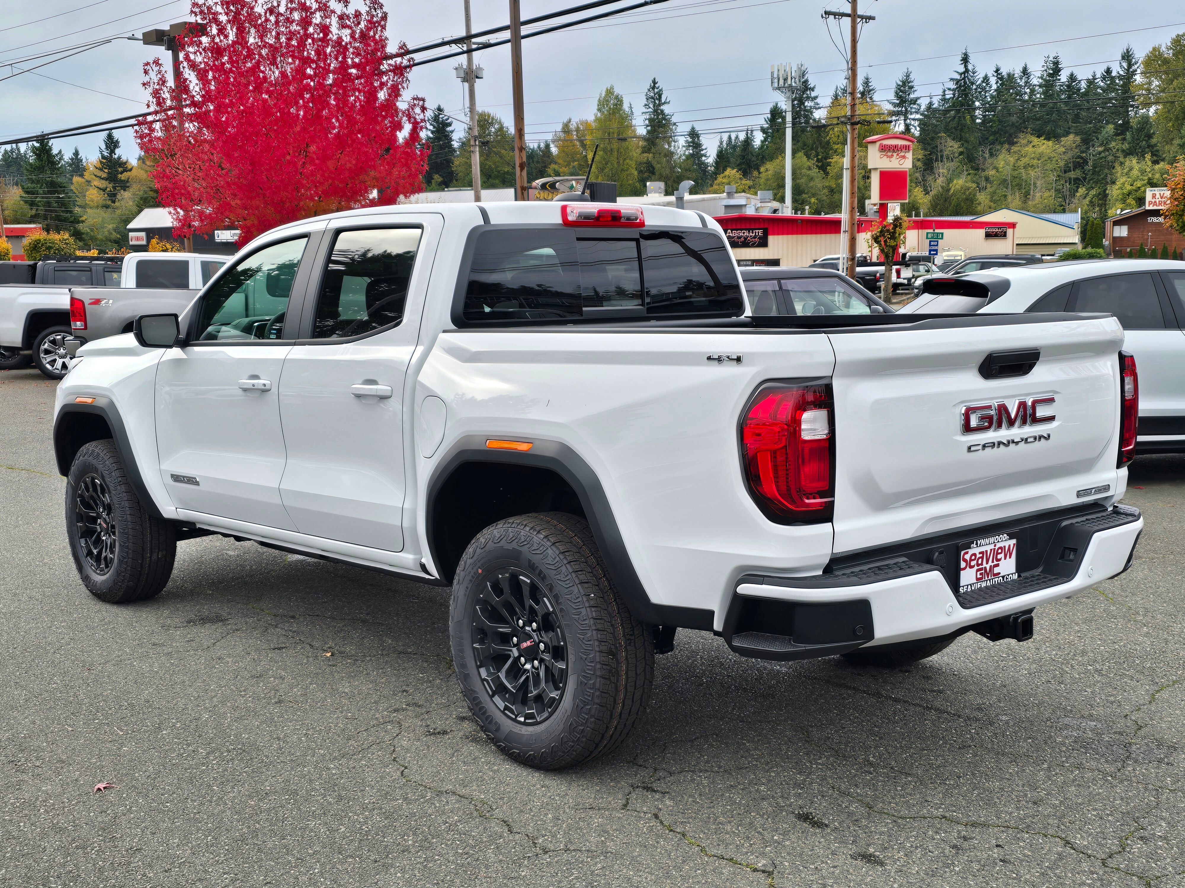 New 2026 GMC Canyon Elevation w/ Convenience Package image 5