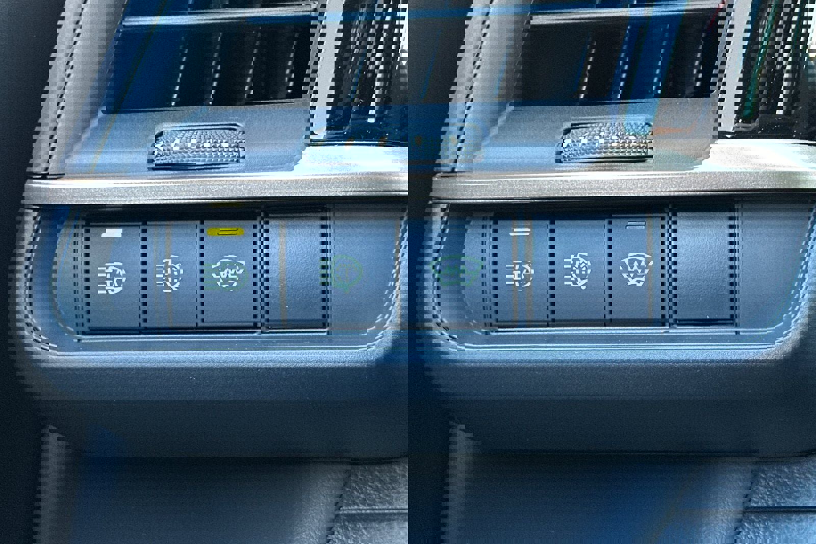 New 2026 Toyota Crown Signia image 32