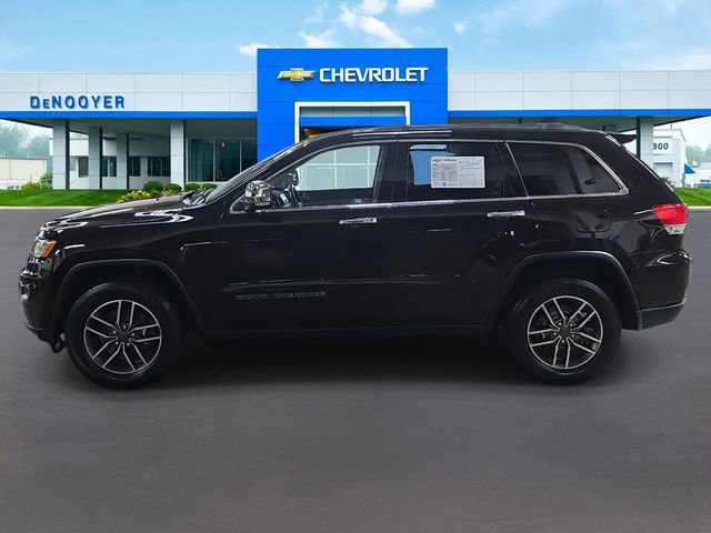 Used 2019 Jeep Grand Cherokee Limited w/ Trailer Tow Group IV image 10