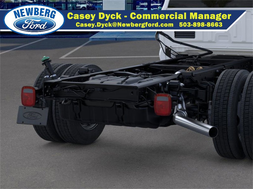 New 2025 Ford F450 XL image 21