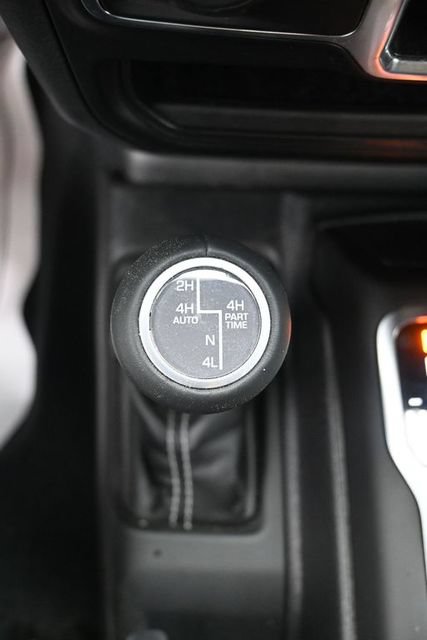 Used 2023 Jeep Wrangler Unlimited Sahara w/ Cold Weather Group AWD/4WD image 12