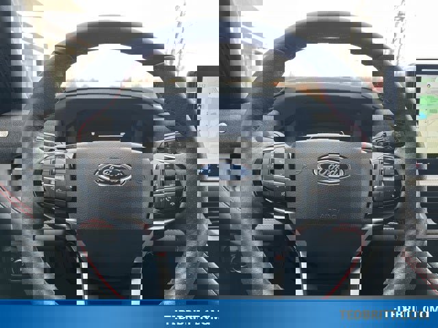 Certified 2025 Ford Explorer ST image 30