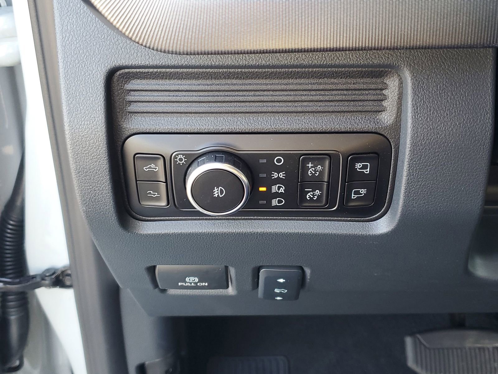 New 2026 Ford F350 Platinum image 31