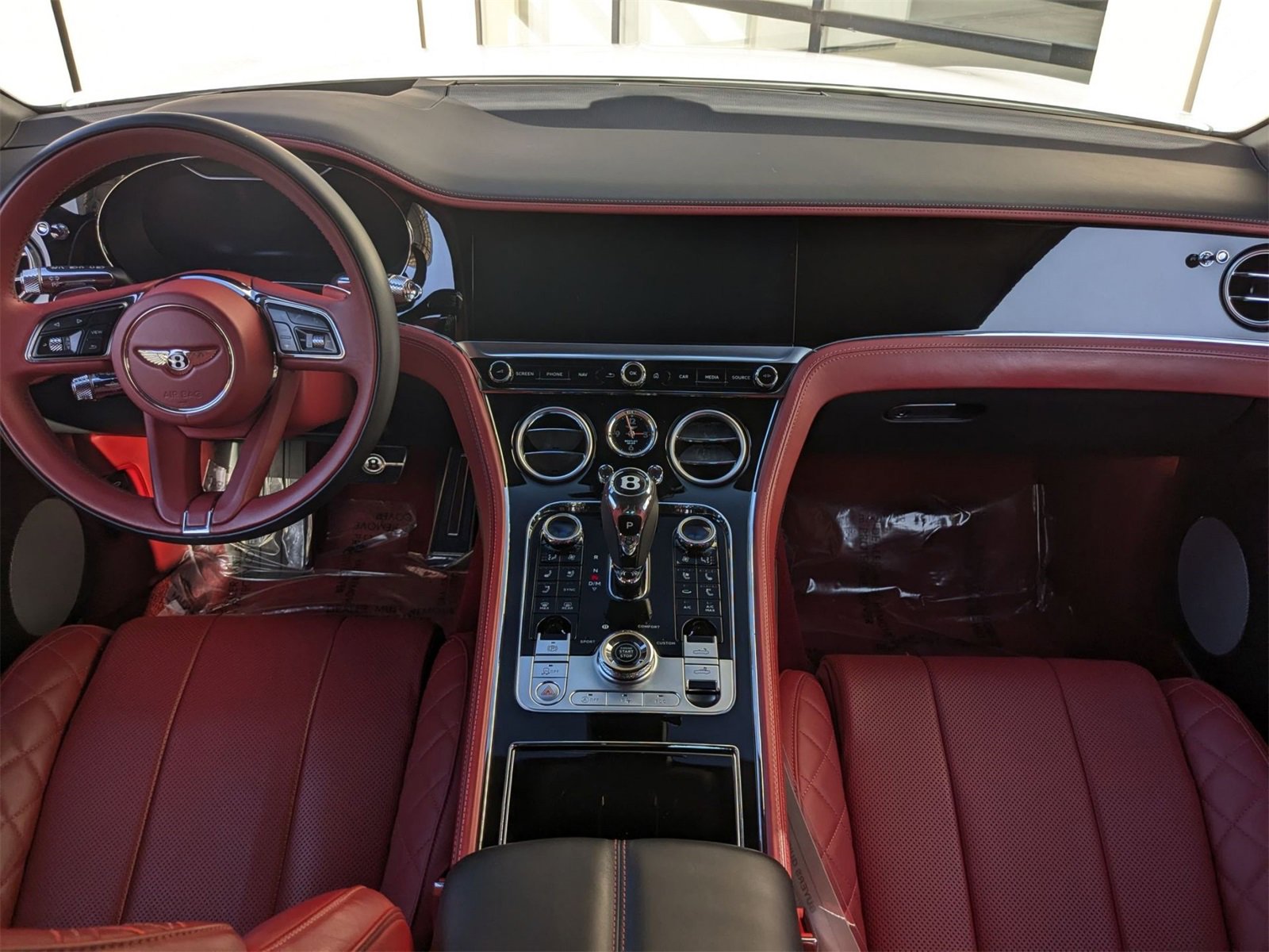 Used 2022 Bentley Continental GT image 4