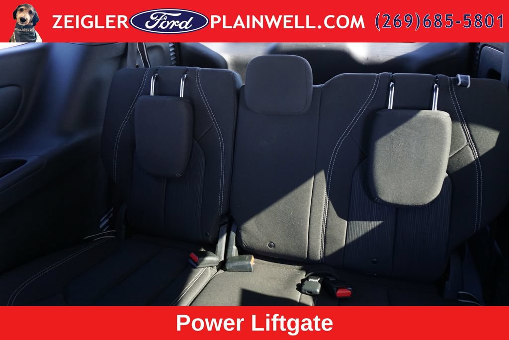 Used 2020 Chrysler Pacifica Touring w/ Advanced Safetytec Group FWD image 13