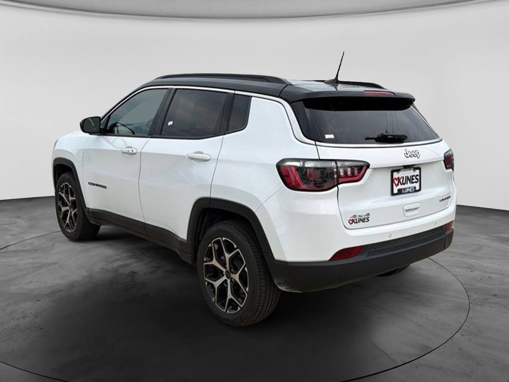 Used 2025 Jeep Compass Limited AWD/4WD image 8