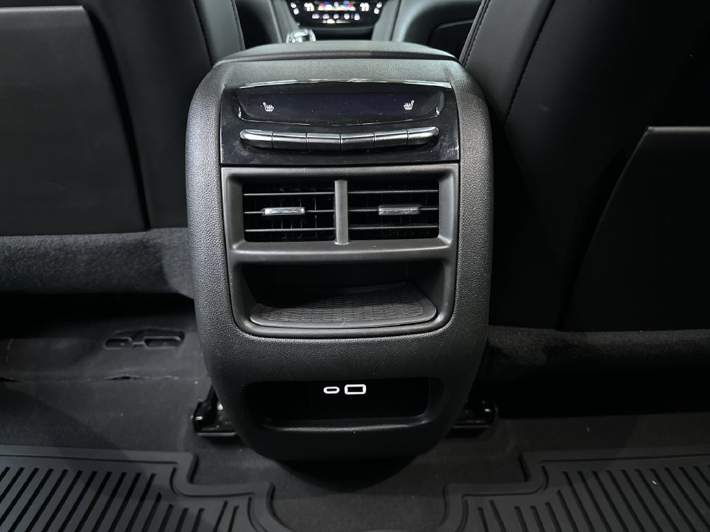 Certified 2021 Cadillac XT5 Premium Luxury AWD/4WD image 22