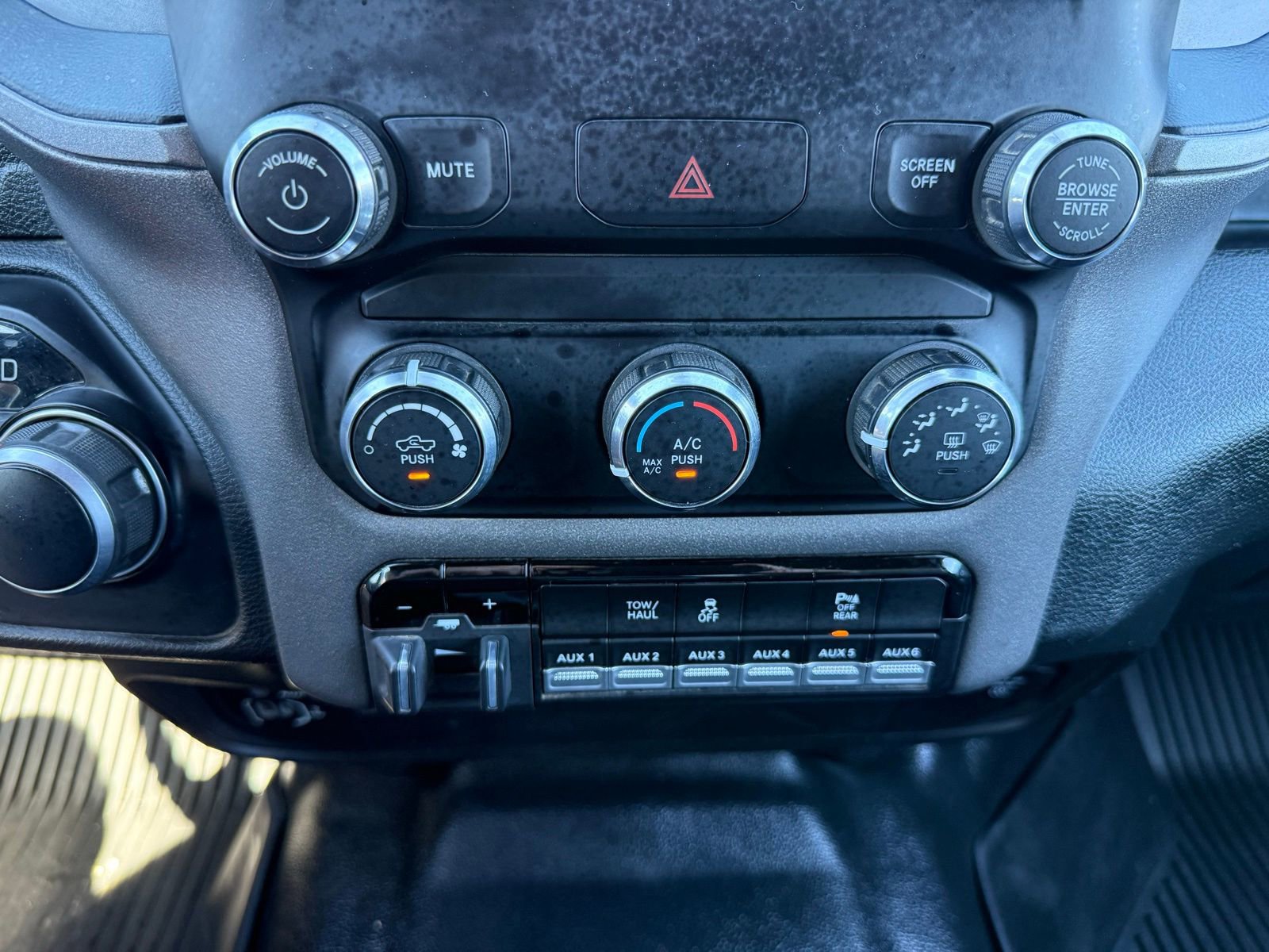 Used 2022 RAM 2500 Tradesman image 24