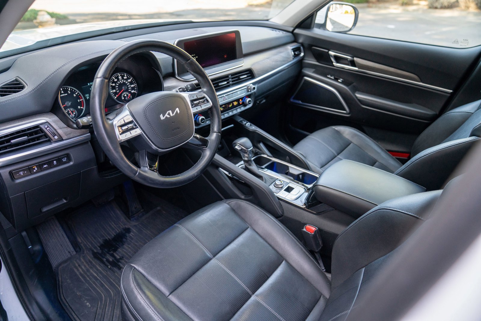 Used 2022 Kia Telluride EX w/ Towing Package image 4