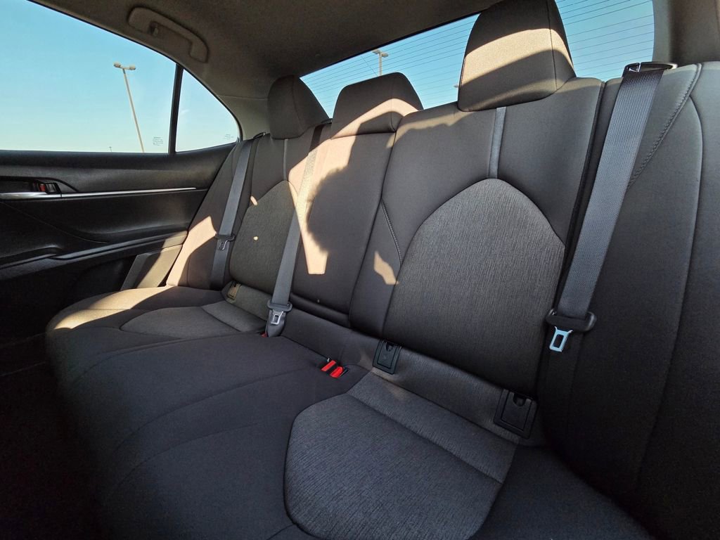 Used 2023 Toyota Camry LE image 24