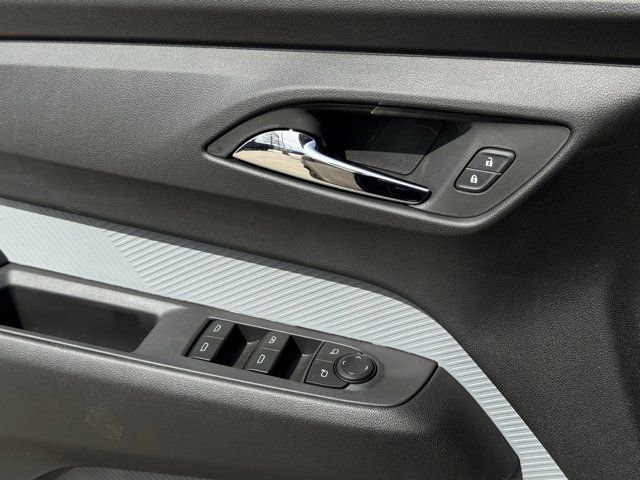 New 2027 Chevrolet Bolt RS image 18