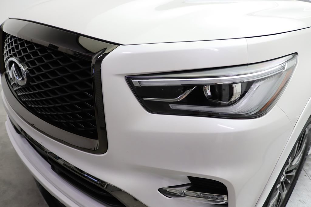 Used 2024 INFINITI QX80 Sensory image 3