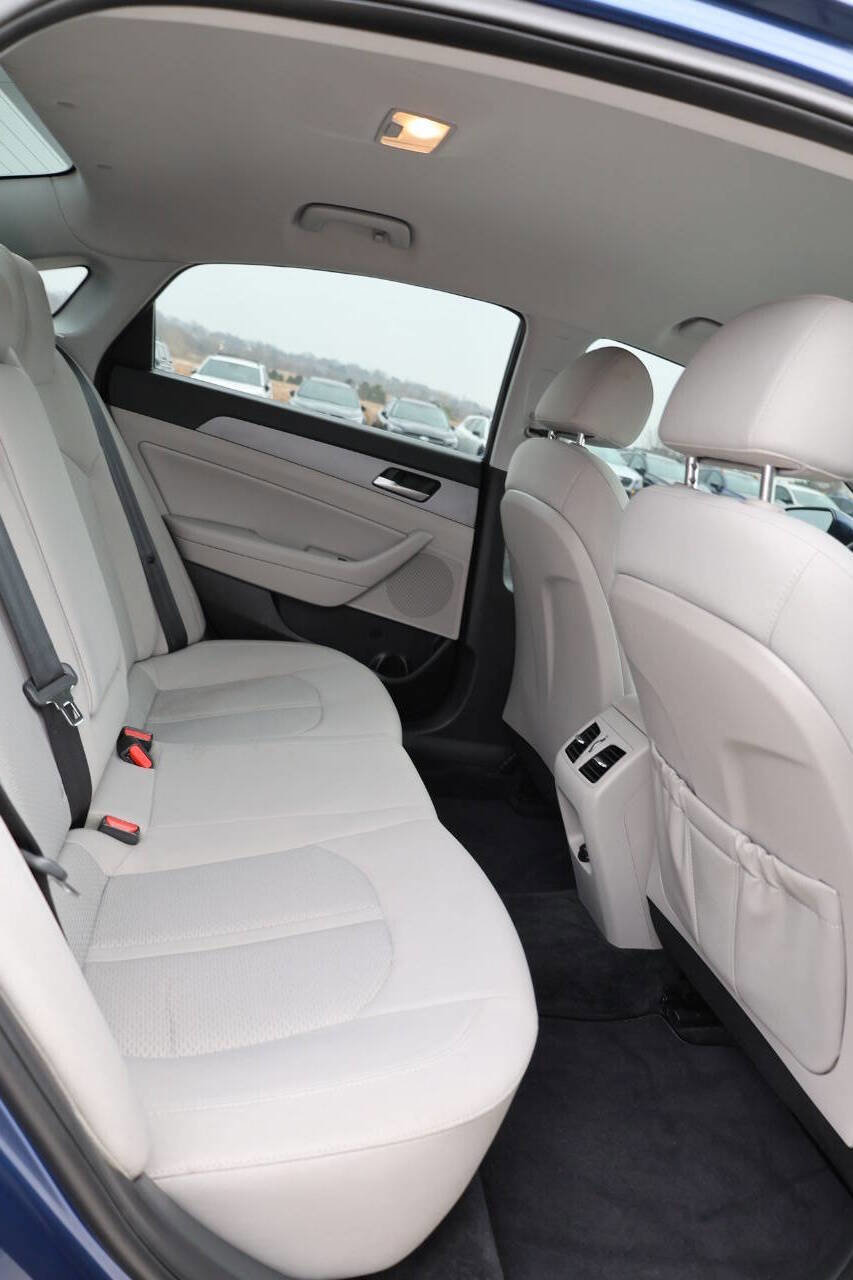 Used 2019 Hyundai Sonata SEL FWD image 16
