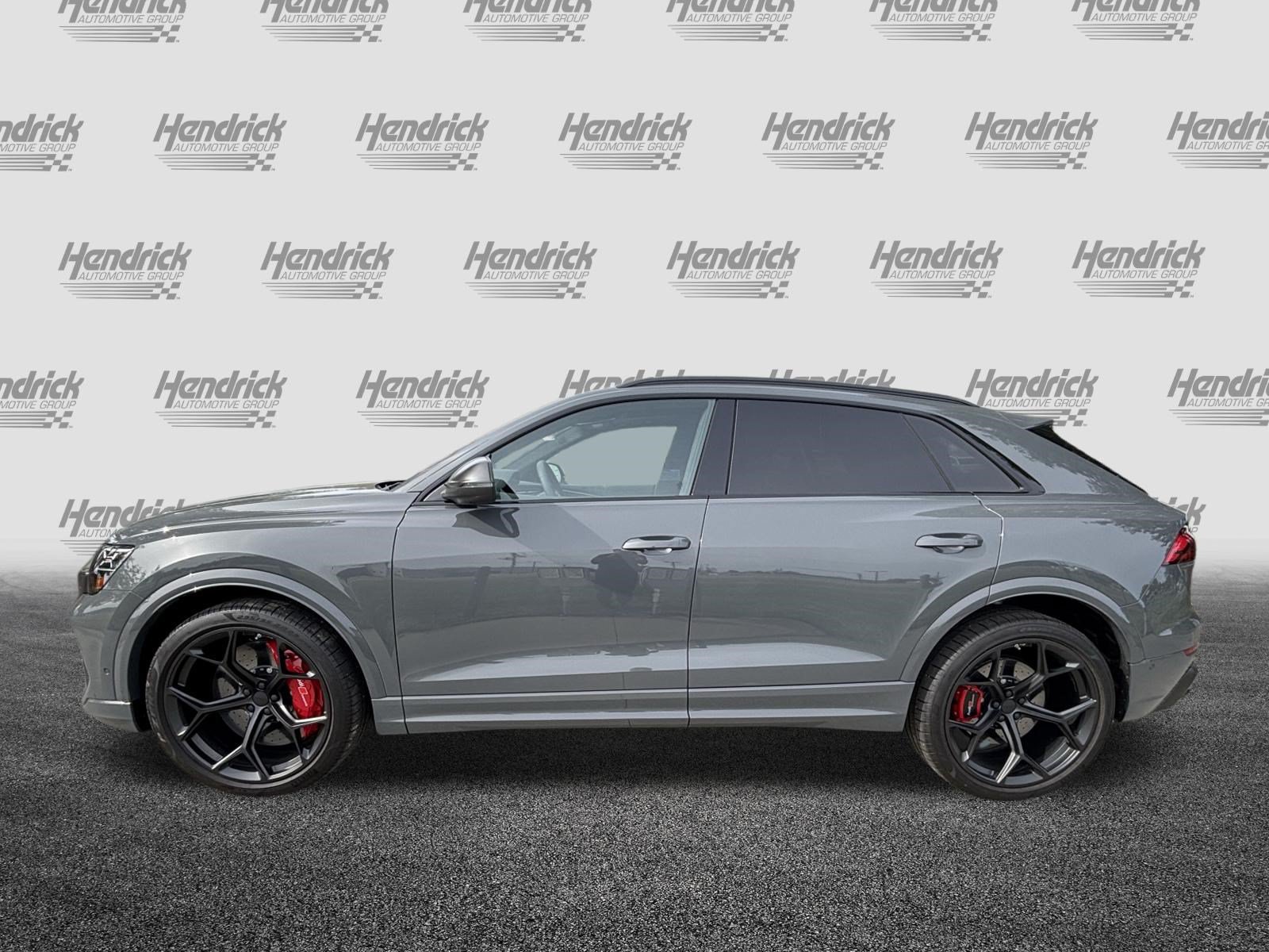 Certified 2026 Audi RS Q8 performance AWD/4WD image 7