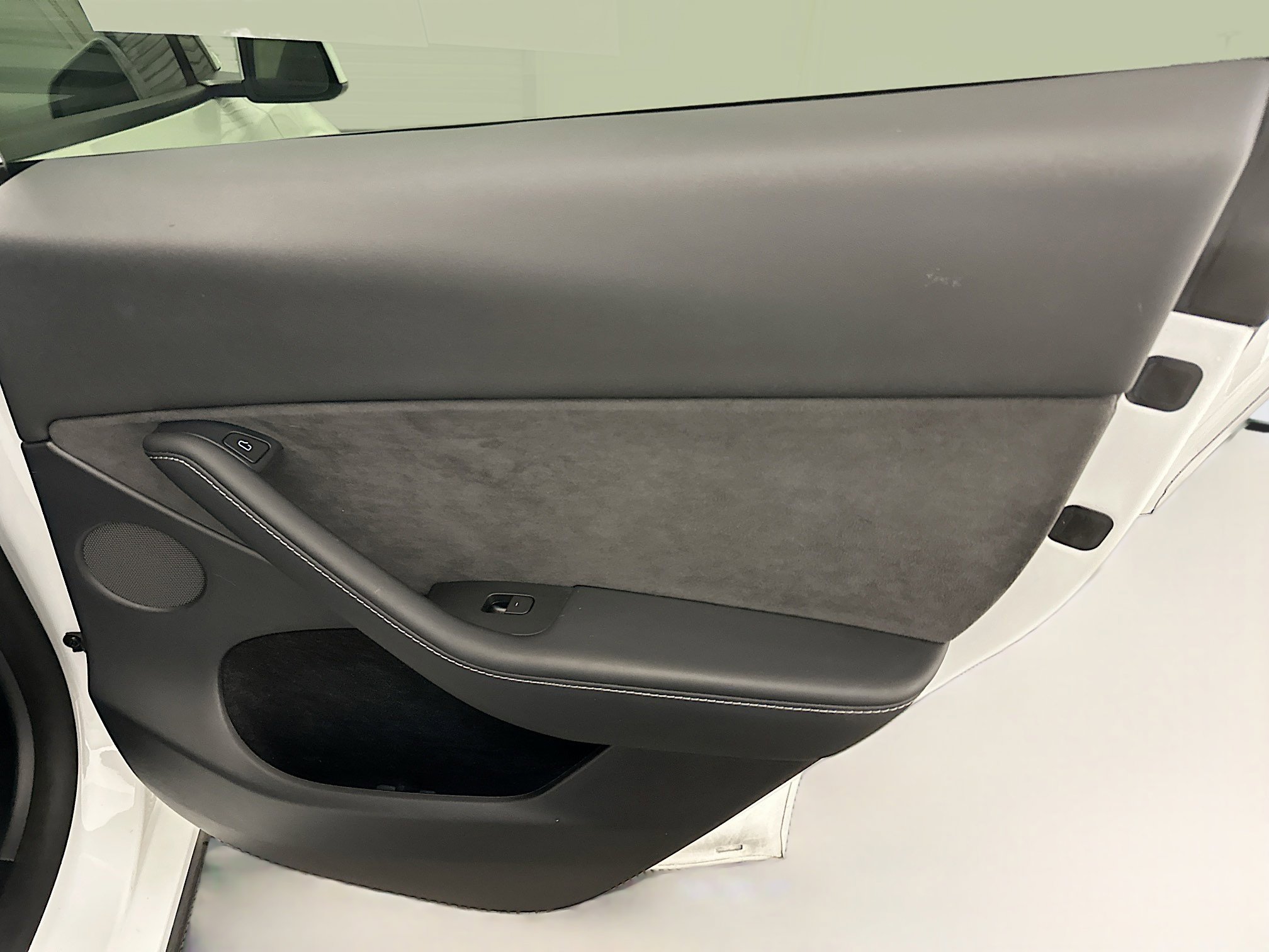 Used 2023 Tesla Model Y Long Range image 33