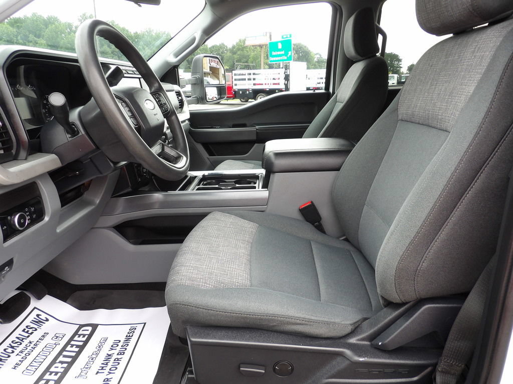 Used 2024 Ford F250 XLT w/ FX4 Off-Road Package AWD/4WD image 17
