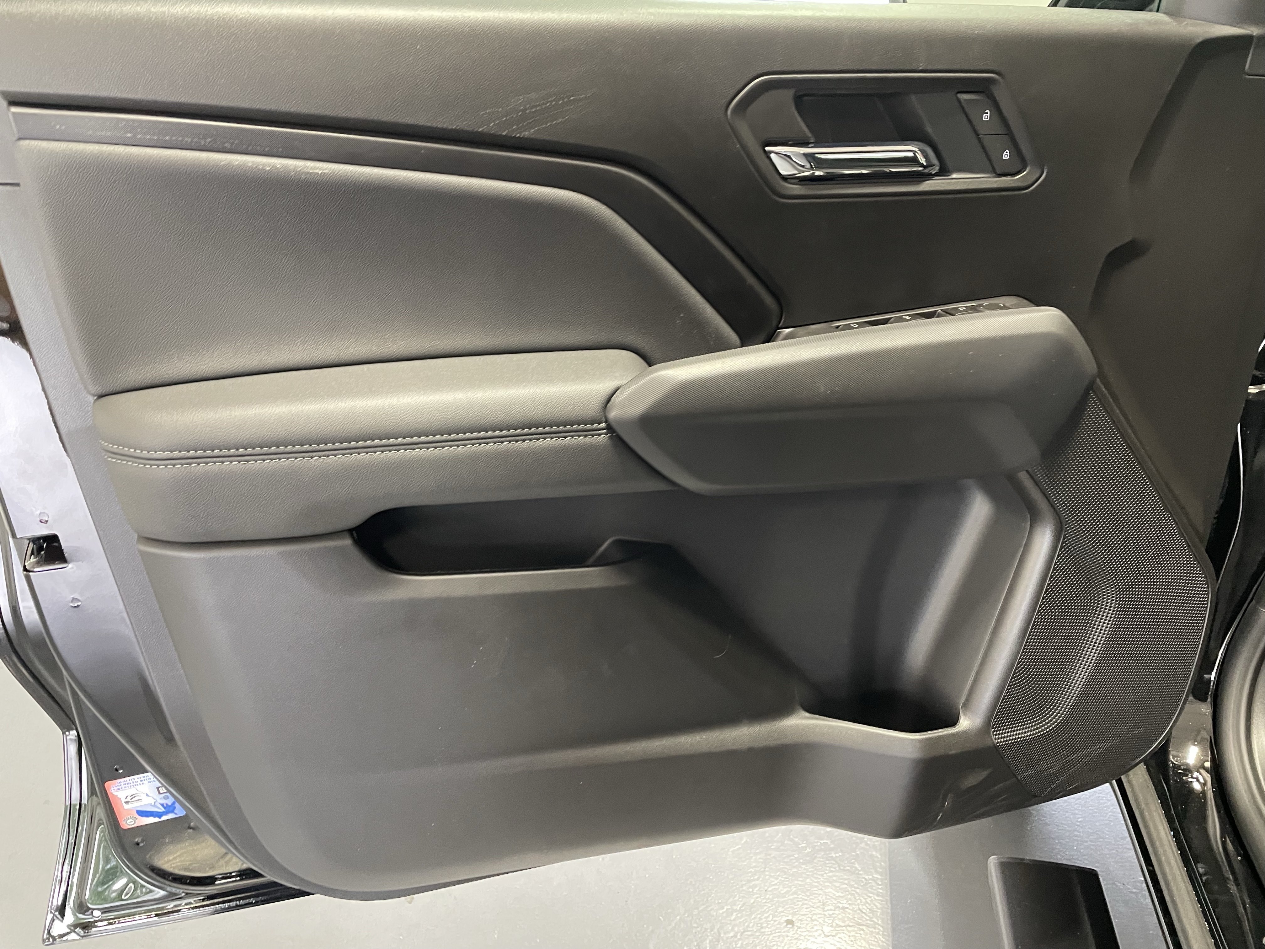 New 2026 GMC Canyon Elevation w/ Convenience Package RWD image 11