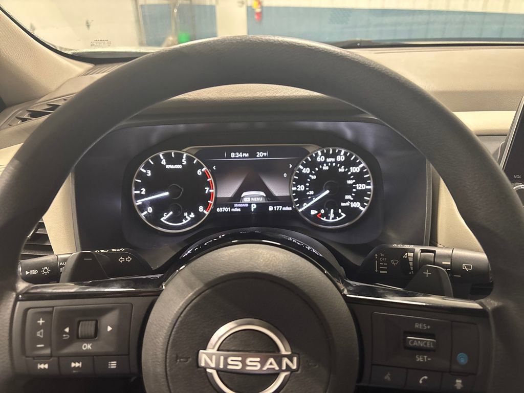 Used 2023 Nissan Rogue SV image 26