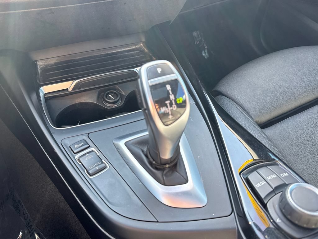 Used 2018 BMW 230i xDrive Coupe AWD/4WD image 28